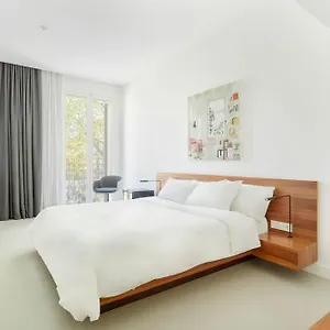 la-casa-del-sol.topbarcelonahotels.com/